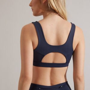 TOP COMFORT RECORTE COSTAS PRETO